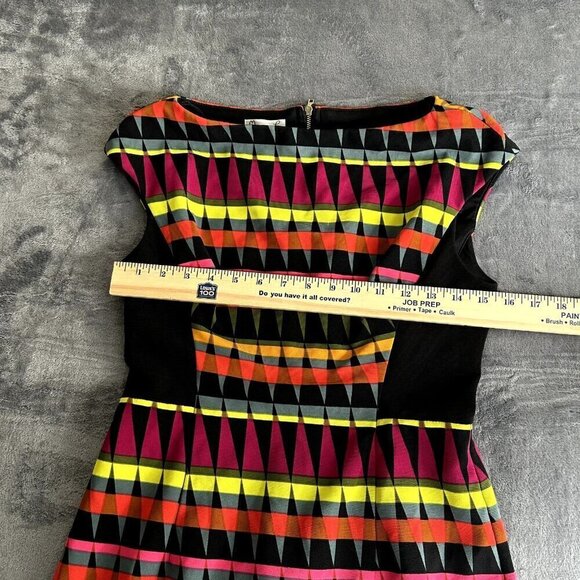 Maggy L Womens Dress Sz 6 Sheath Multi Colored Artsy Art to Wear Geometric Londo - Picture 5 of 11